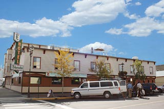 Exterior photo of the hotel